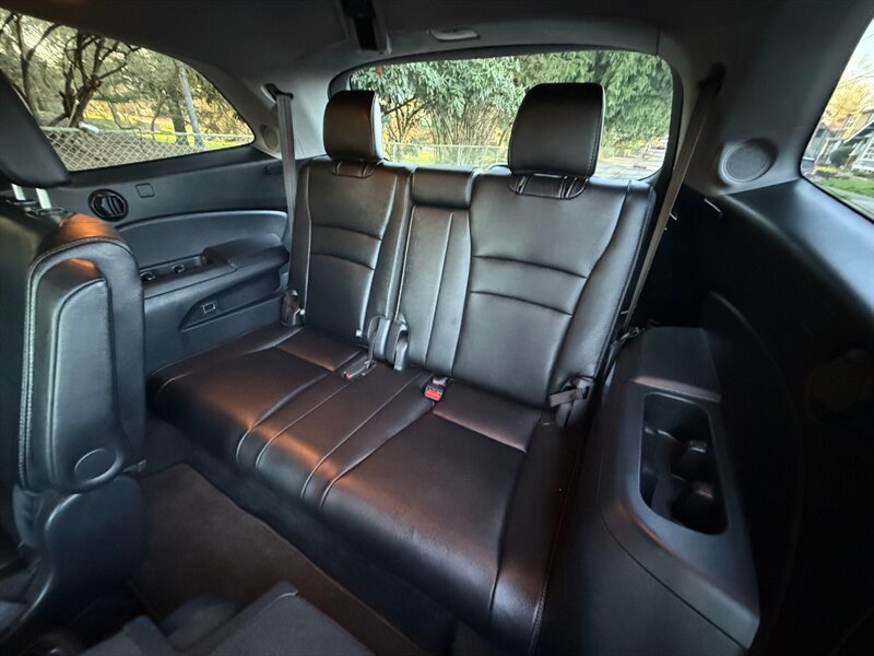 Used 2016 Honda Pilot Elite image 16