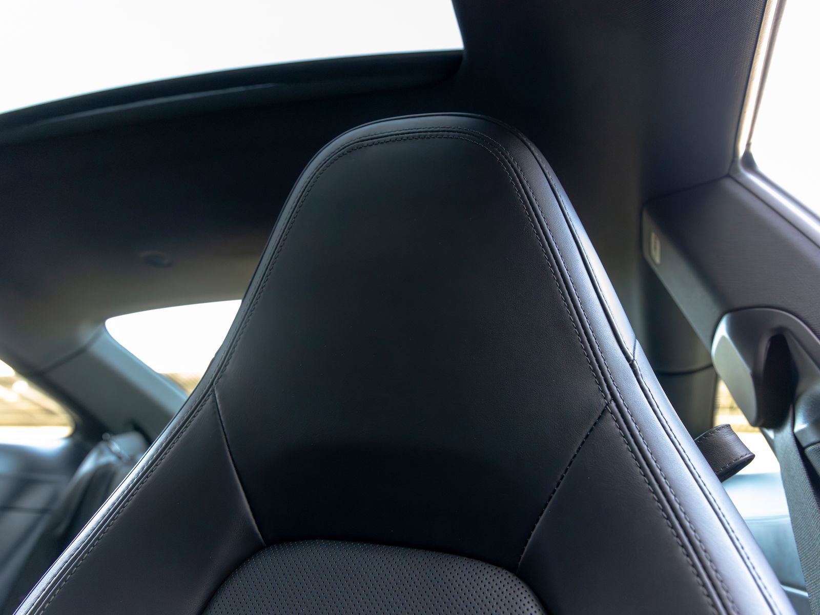 Certified 2024 Porsche 911 Carrera 4S w/ Premium Package image 27