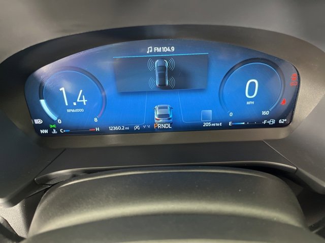 Used 2025 Ford Escape Platinum image 29