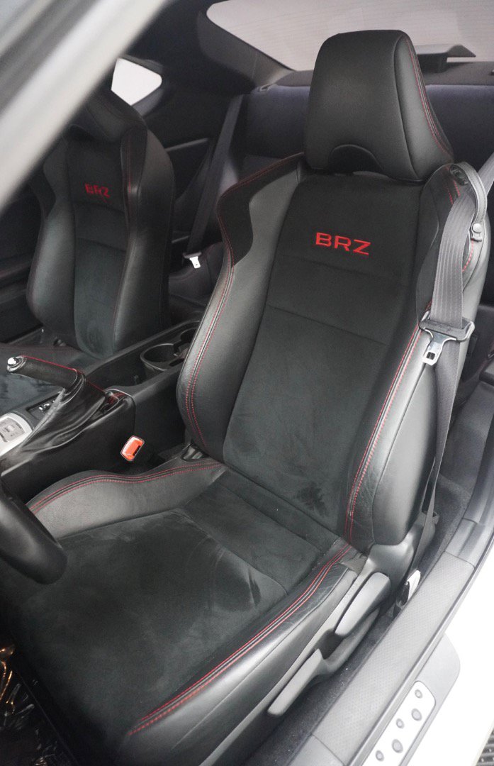 Used 2017 Subaru BRZ Limited RWD image 4