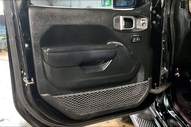 Used 2020 Jeep Wrangler Unlimited Sport S AWD/4WD image 18