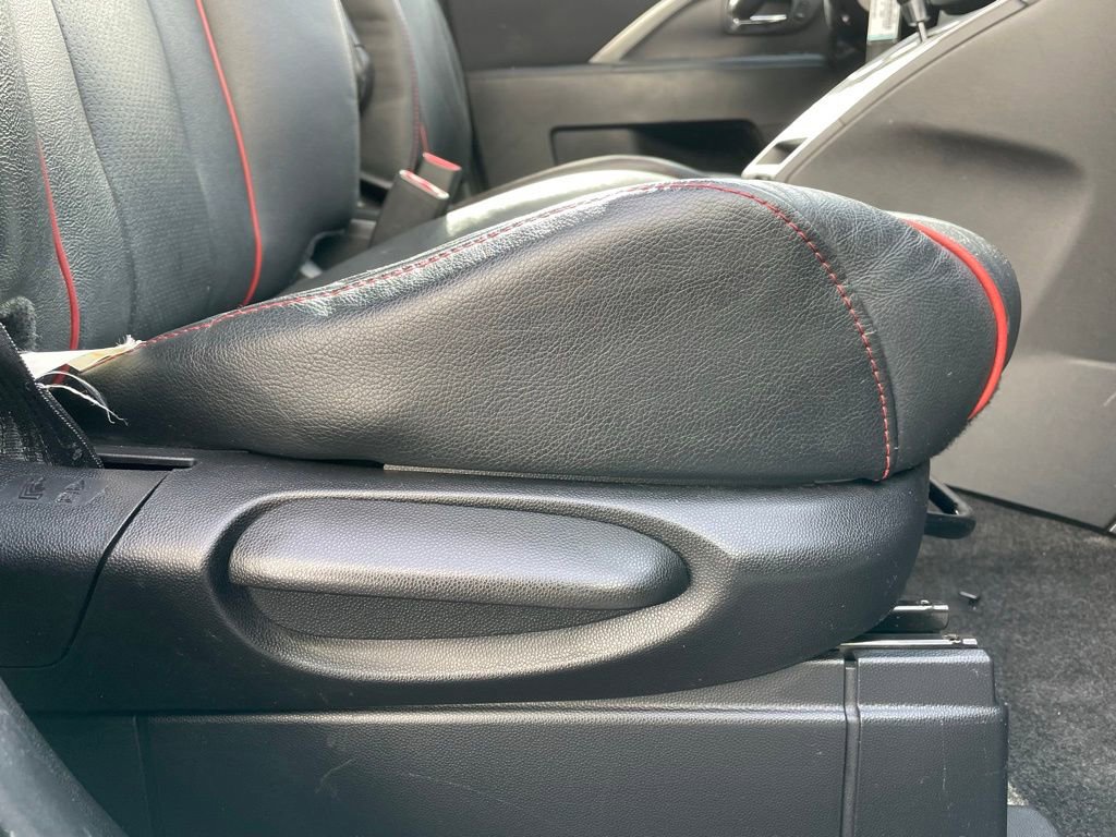 Used 2012 MAZDA MAZDA5 Grand Touring image 28