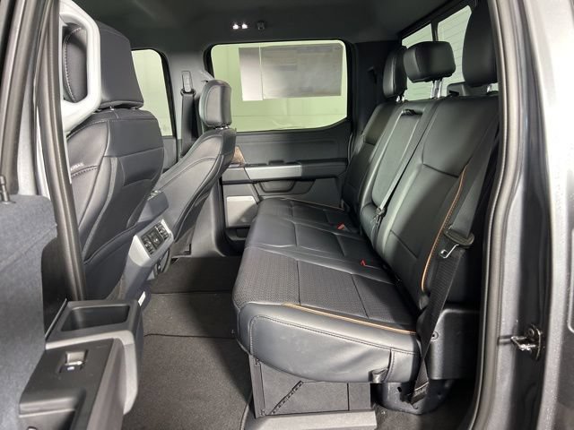 New 2026 Ford F350 Lariat w/ Black Appearance Package AWD/4WD image 12