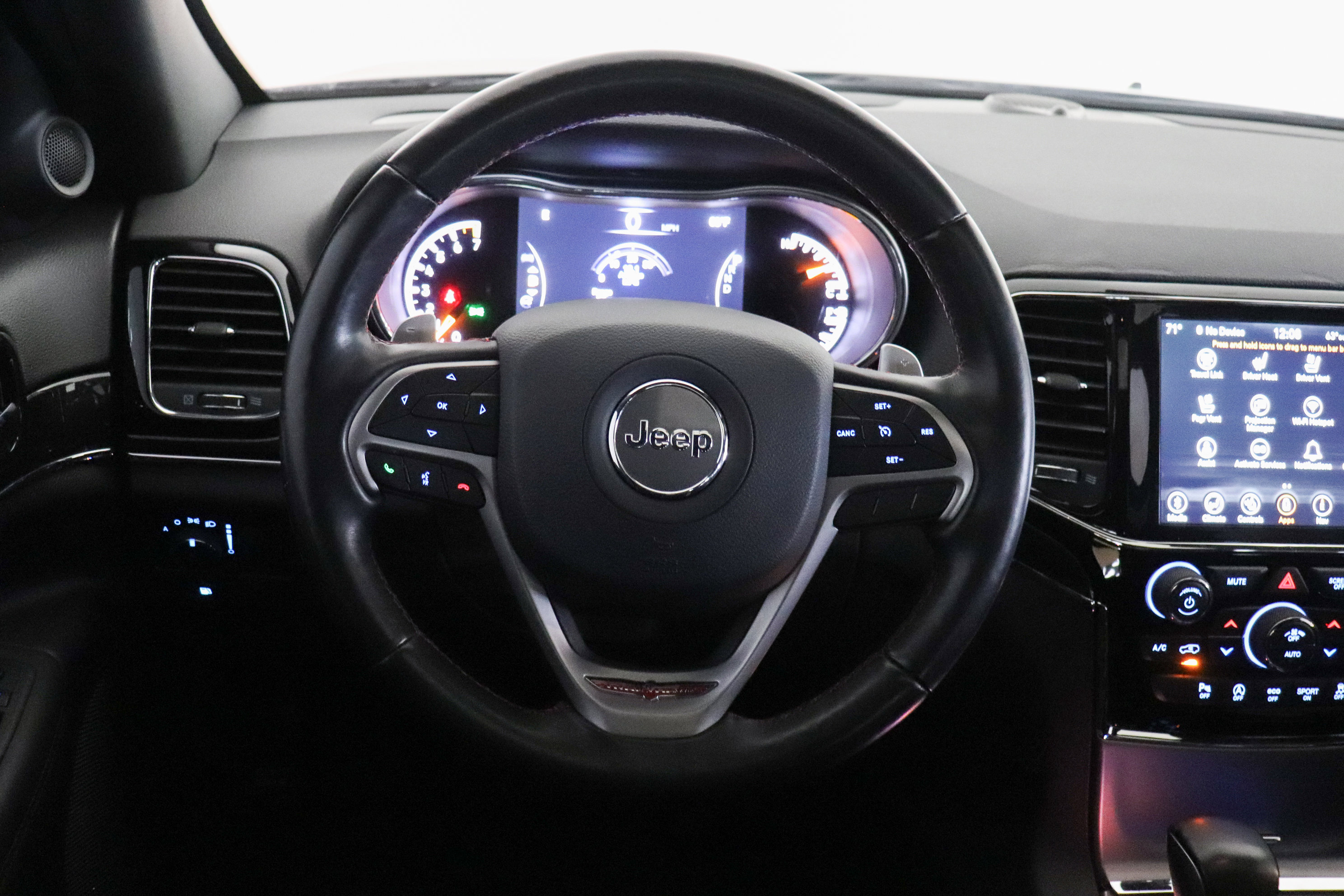 Used 2021 Jeep Grand Cherokee Trailhawk image 20