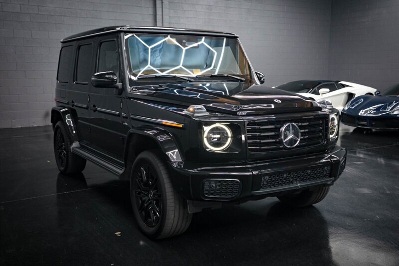 Used 2025 Mercedes-Benz G 580 w/ EQ Technology image 3