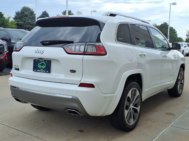 Used 2019 Jeep Cherokee Overland w/ Technology Group AWD/4WD image 4