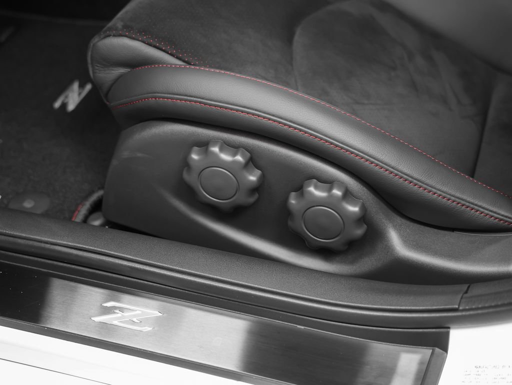 Used 2026 Nissan Z NISMO w/ Floor Mat Package RWD image 40
