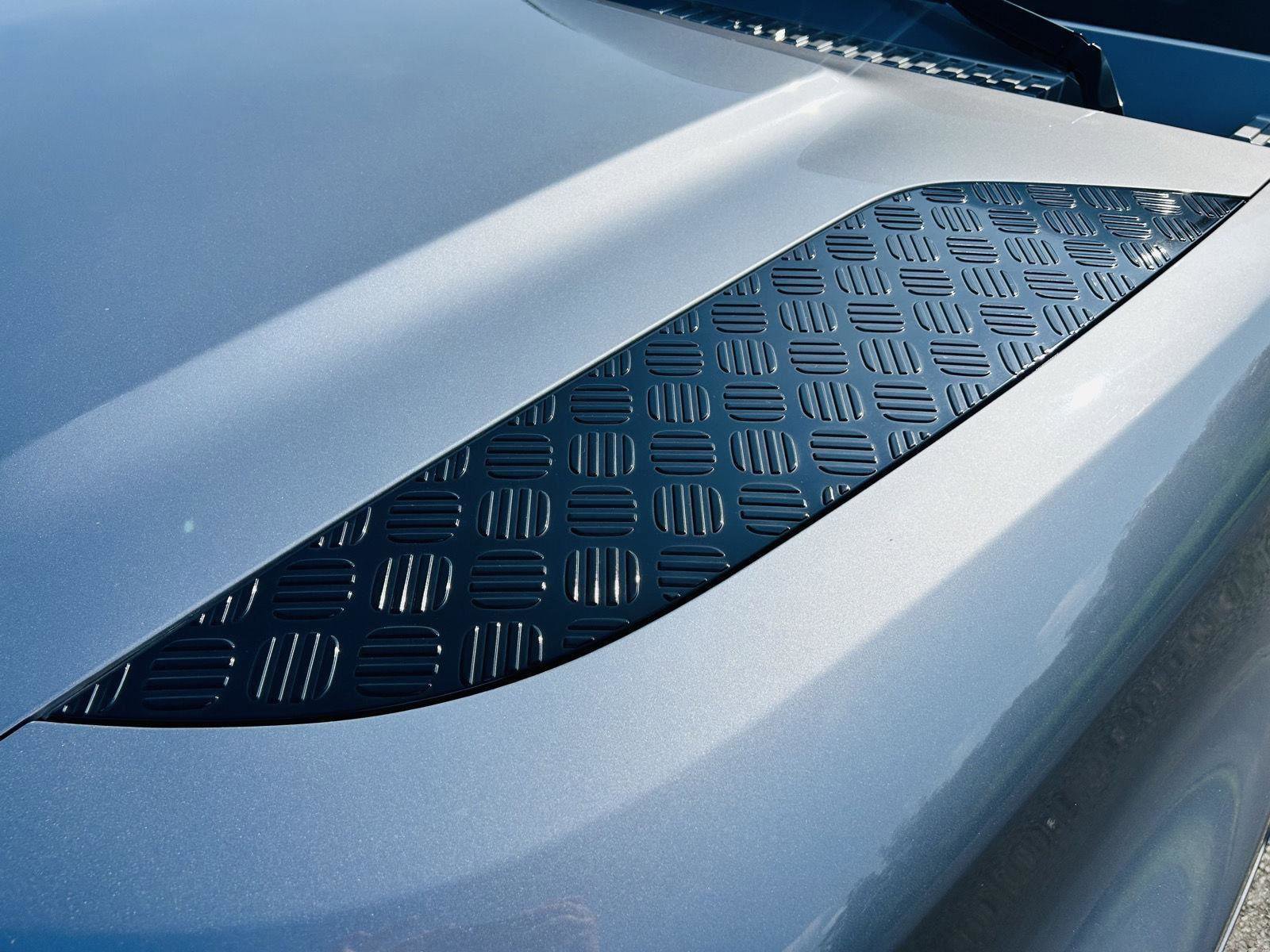 Used 2020 Land Rover Defender 110 HSE image 23