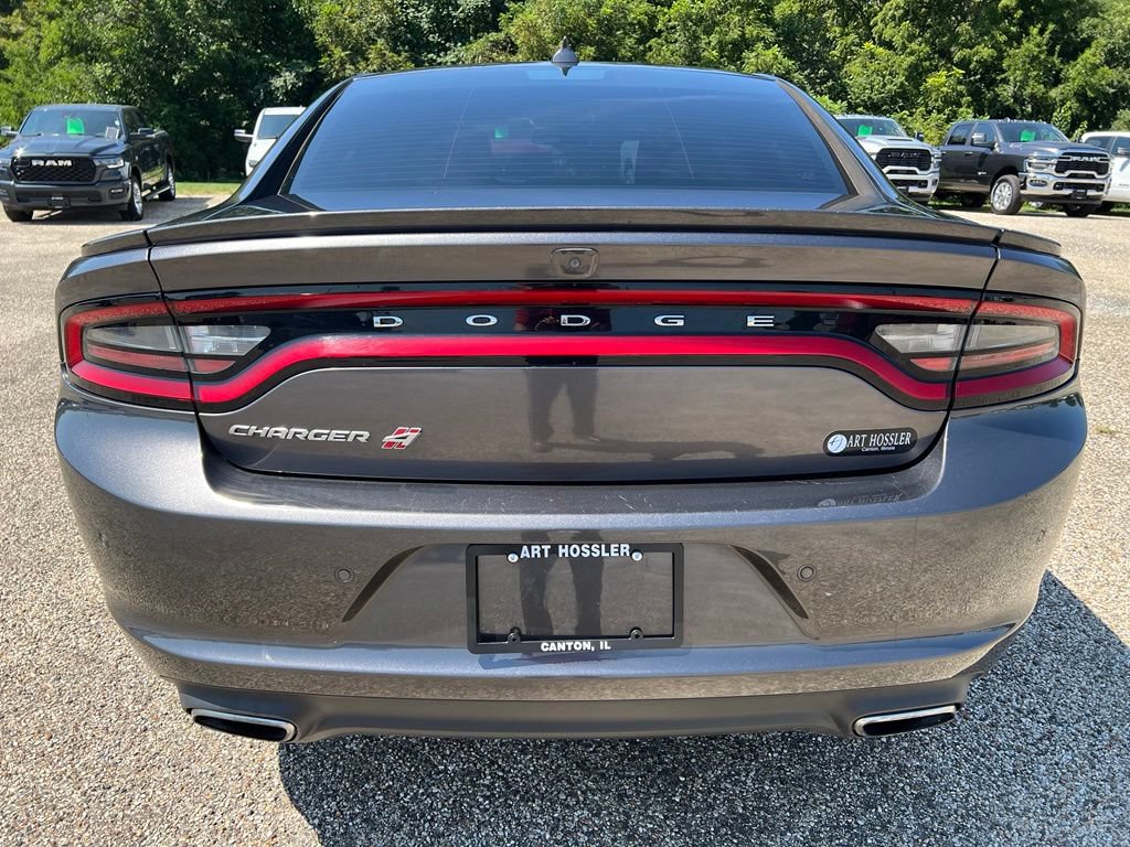 Used 2018 Dodge Charger GT AWD/4WD image 4