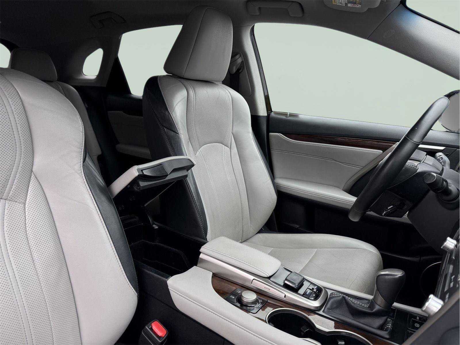 Used 2019 Lexus RX 450h AWD w/ Navigation Package image 26