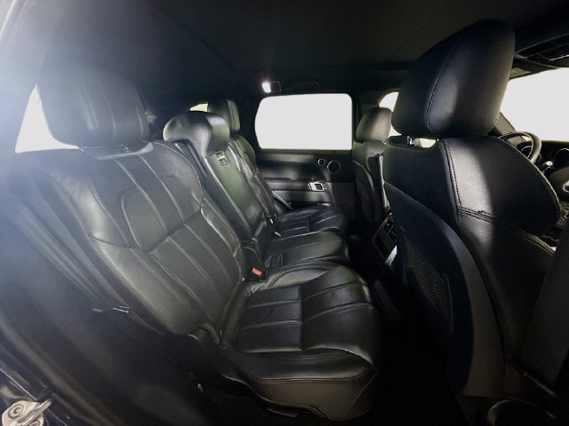 Used 2016 Land Rover Range Rover Sport SE AWD/4WD image 26