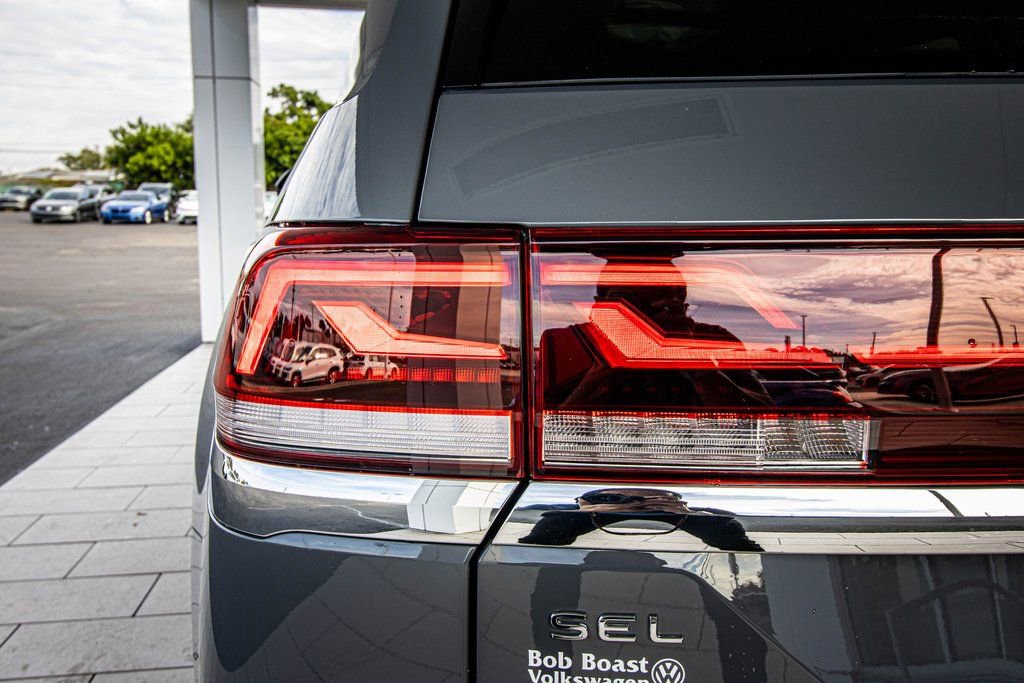 New 2026 Volkswagen Atlas SEL Premium R-Line image 13