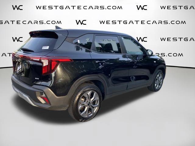 Used 2024 Kia Seltos LX AWD/4WD image 27