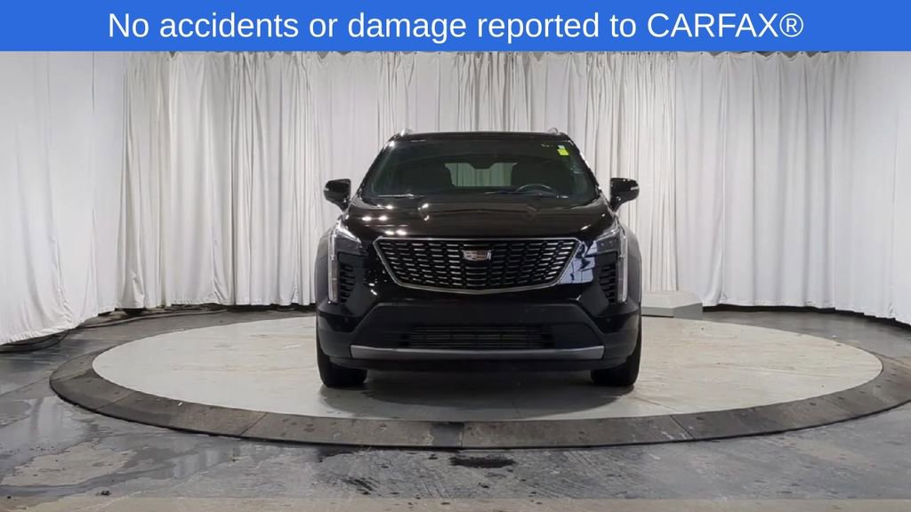 Used 2023 Cadillac XT4 Premium Luxury w/ Cold Weather Package image 3