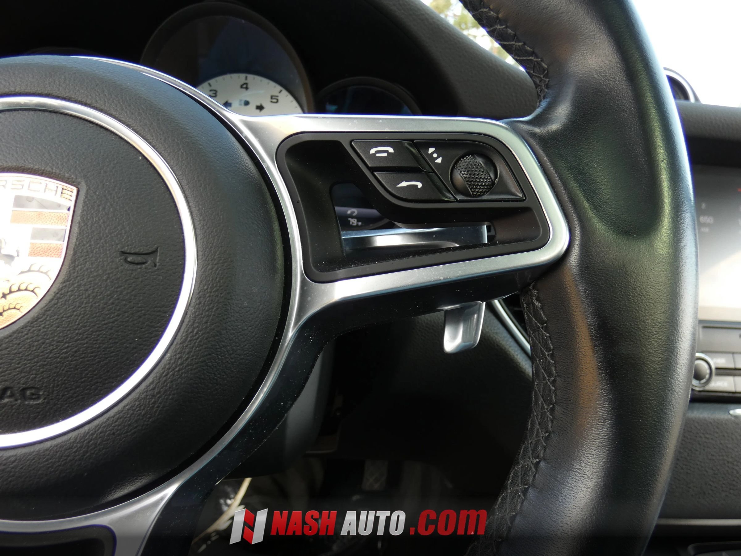 Used 2017 Porsche Macan S AWD/4WD image 58