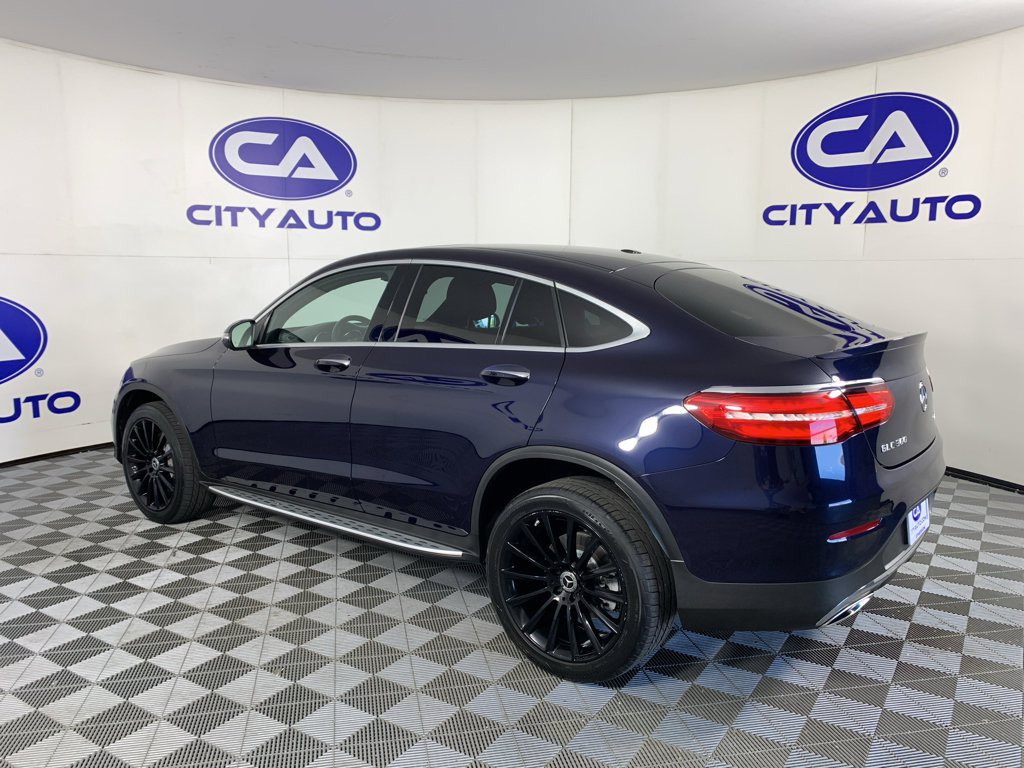 Used 2018 Mercedes-Benz GLC 300 4MATIC Coupe image 5