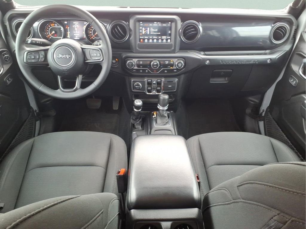 Used 2023 Jeep Wrangler Sport image 18