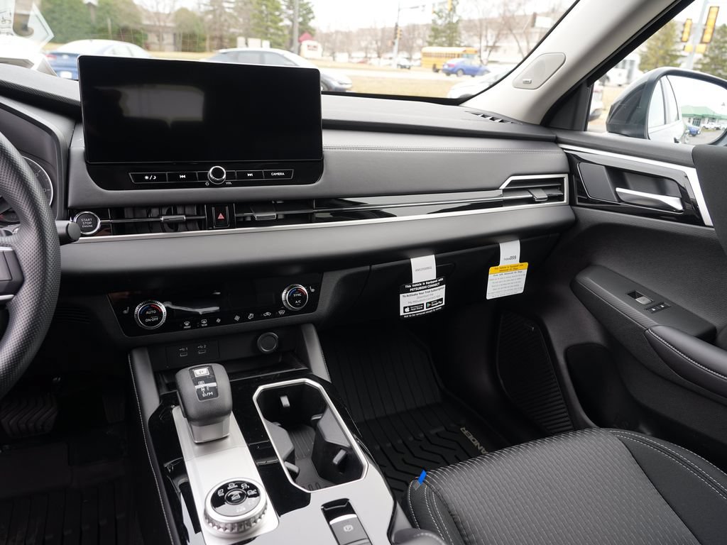 New 2026 Mitsubishi Outlander ES AWD/4WD image 21