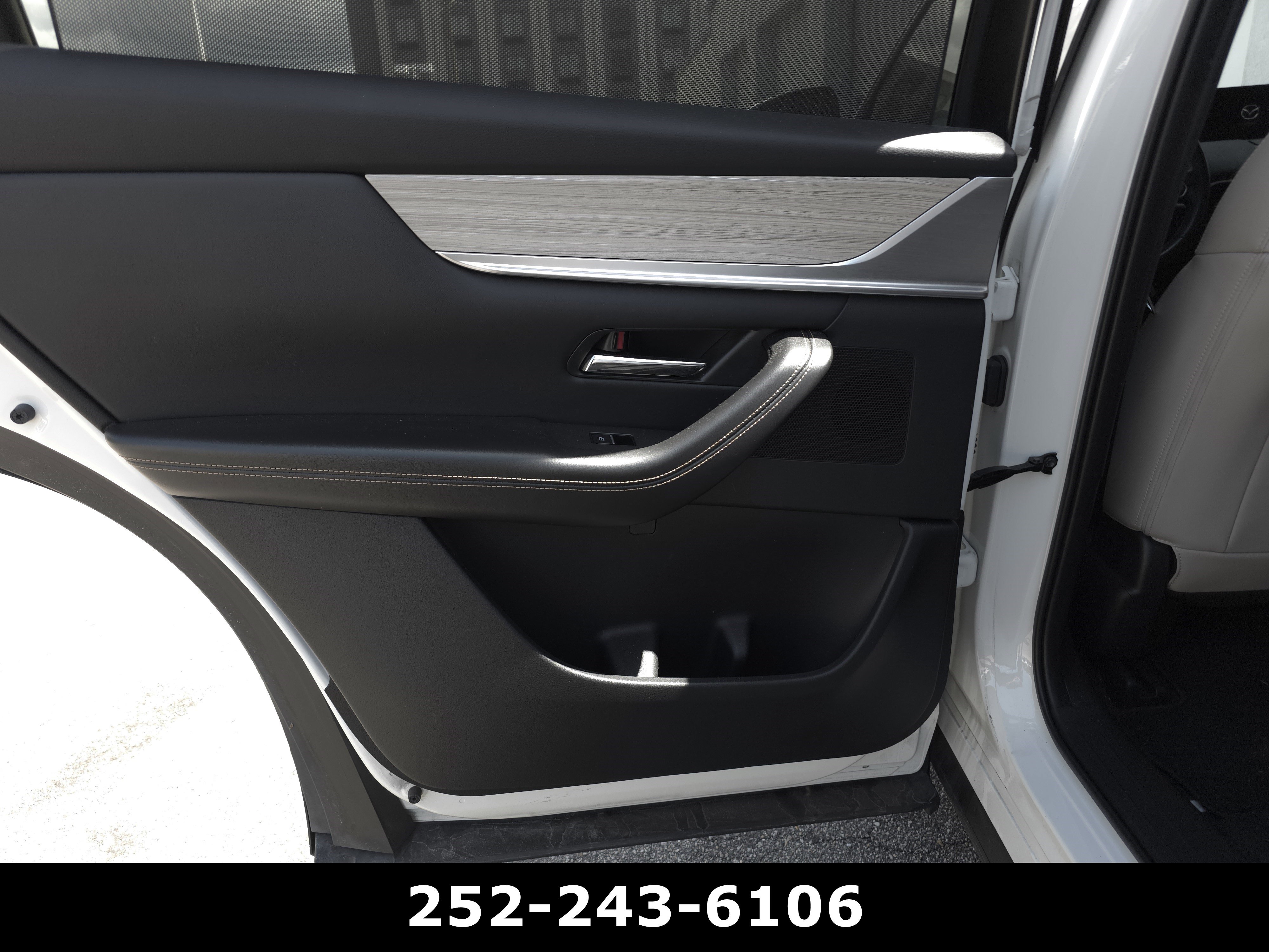 Used 2024 MAZDA CX-90 3.3 Turbo w/ Preferred Plus image 20