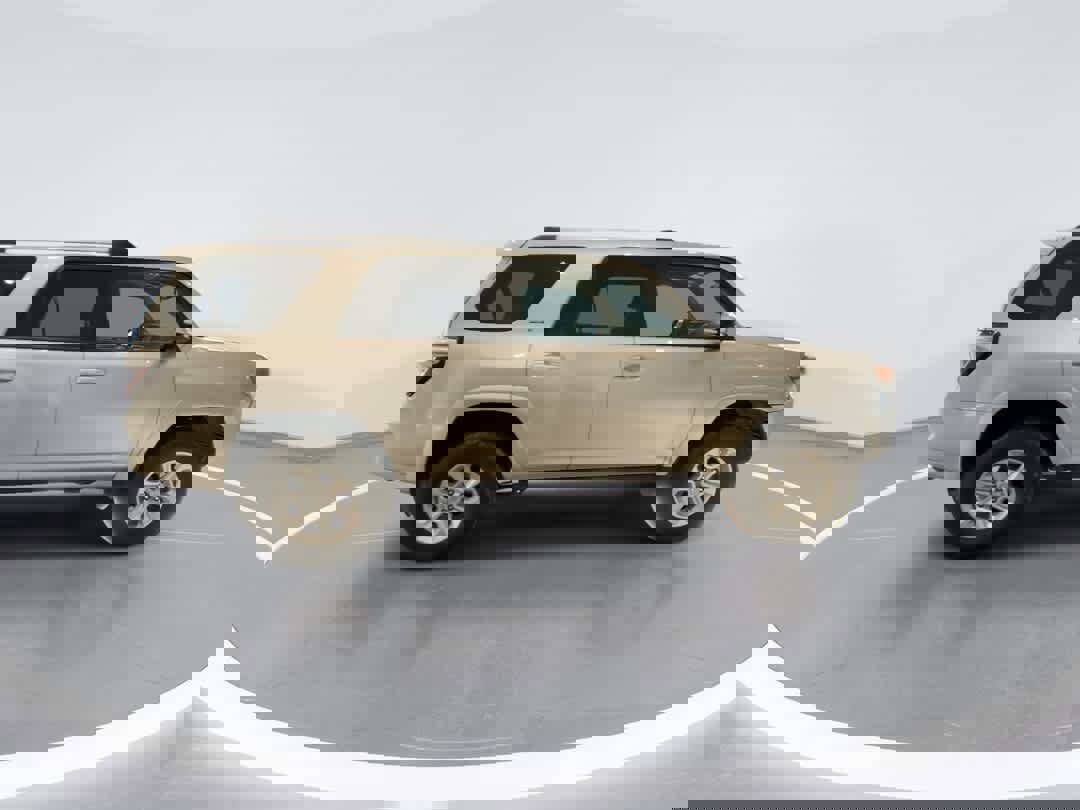 Used 2019 Toyota 4Runner SR5 image 9