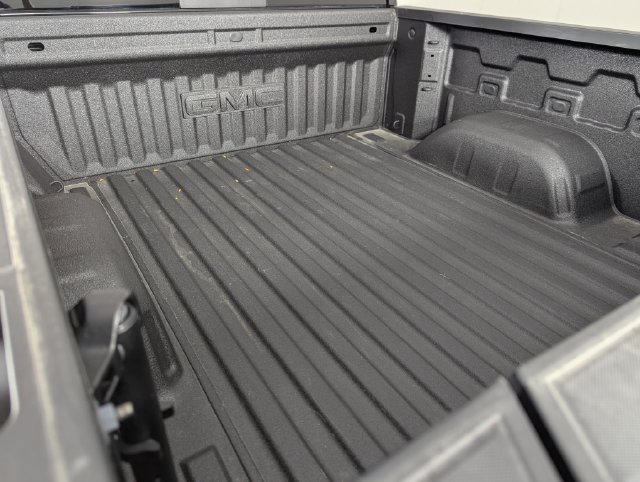 Used 2025 GMC Sierra 1500 Denali Ultimate AWD/4WD image 7