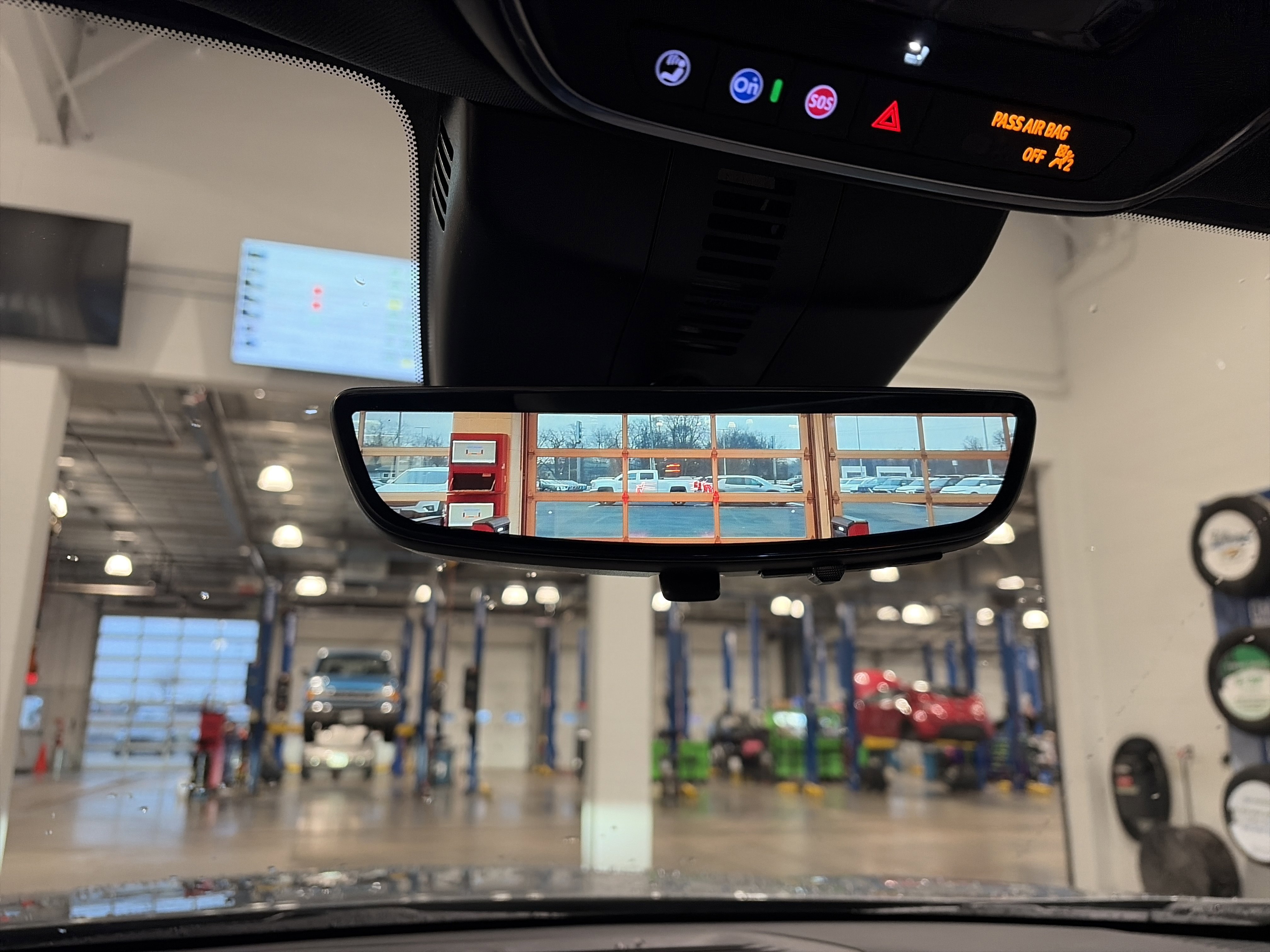 New 2026 Chevrolet Traverse High Country image 35