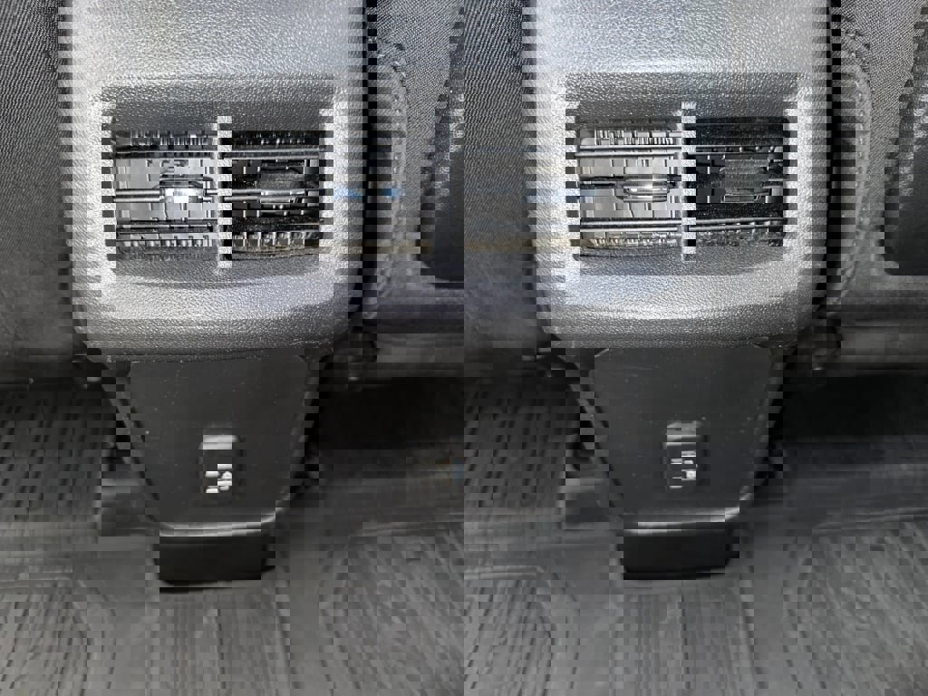 Certified 2022 GMC Terrain SLE w/ Driver Convenience Package image 21