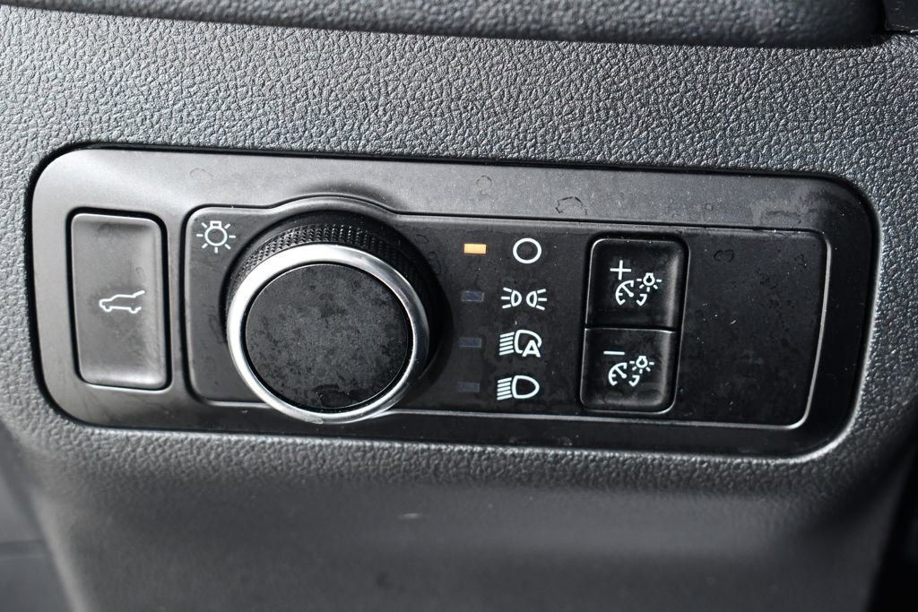 Used 2024 Ford Escape ST-Line w/ Tech Pack #1 AWD/4WD image 30