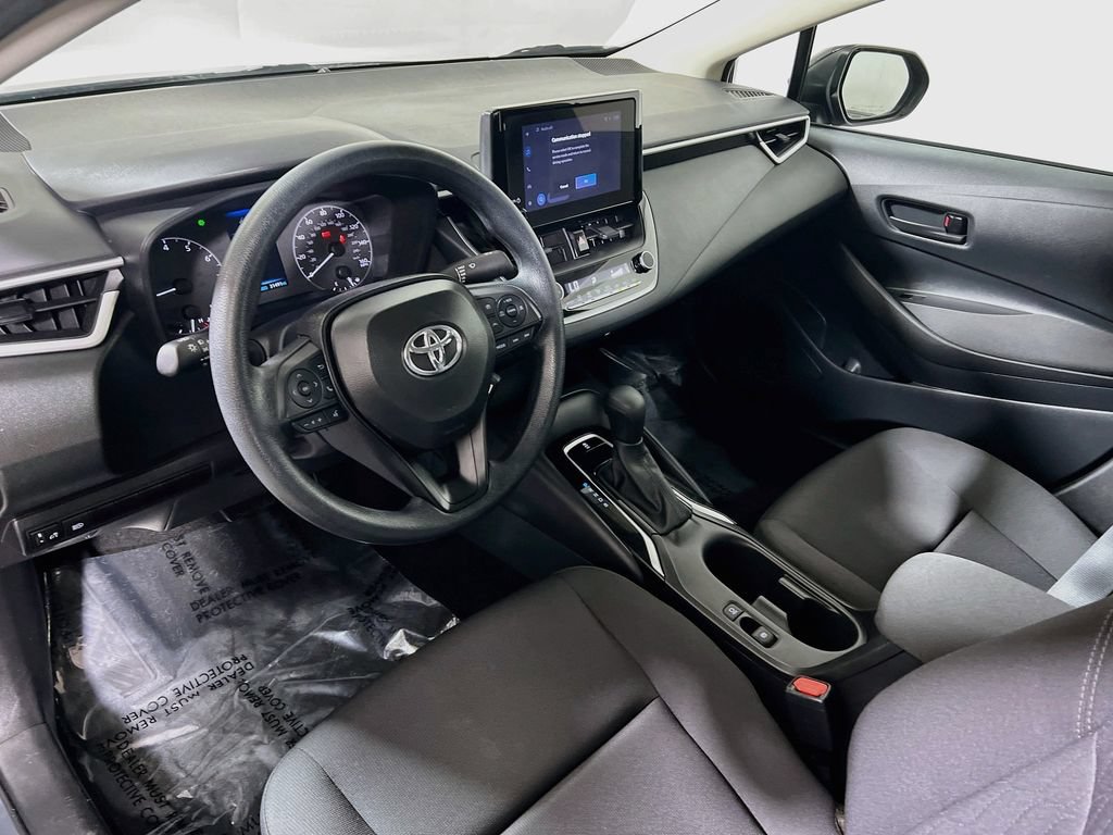 Certified 2025 Toyota Corolla LE FWD image 9