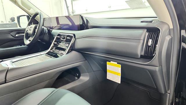 New 2026 Nissan Armada SV image 23