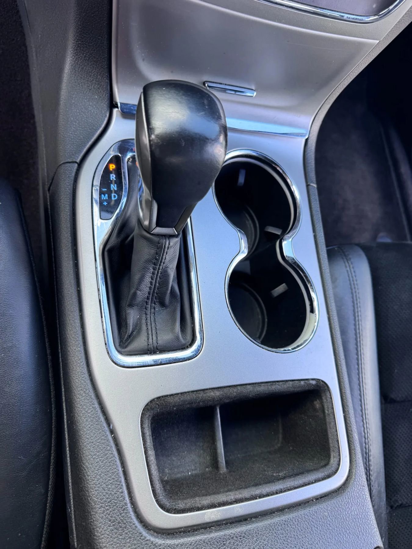 Used 2018 Jeep Grand Cherokee Altitude image 17