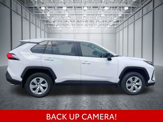 Certified 2023 Toyota RAV4 LE AWD/4WD image 5