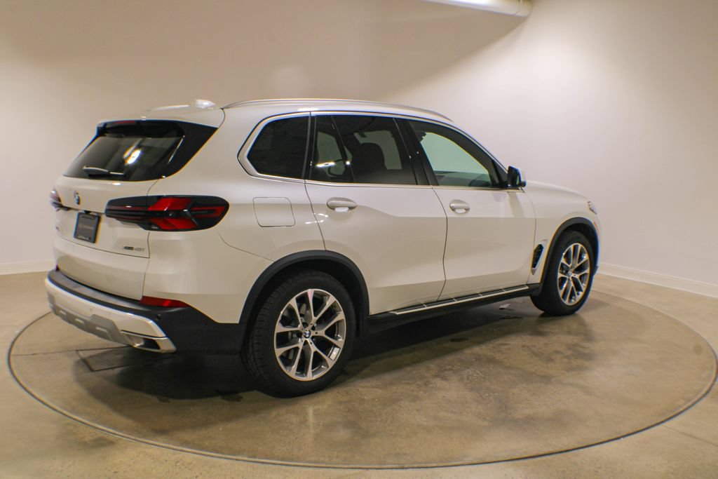 Used 2026 BMW X5 xDrive40i AWD/4WD image 6