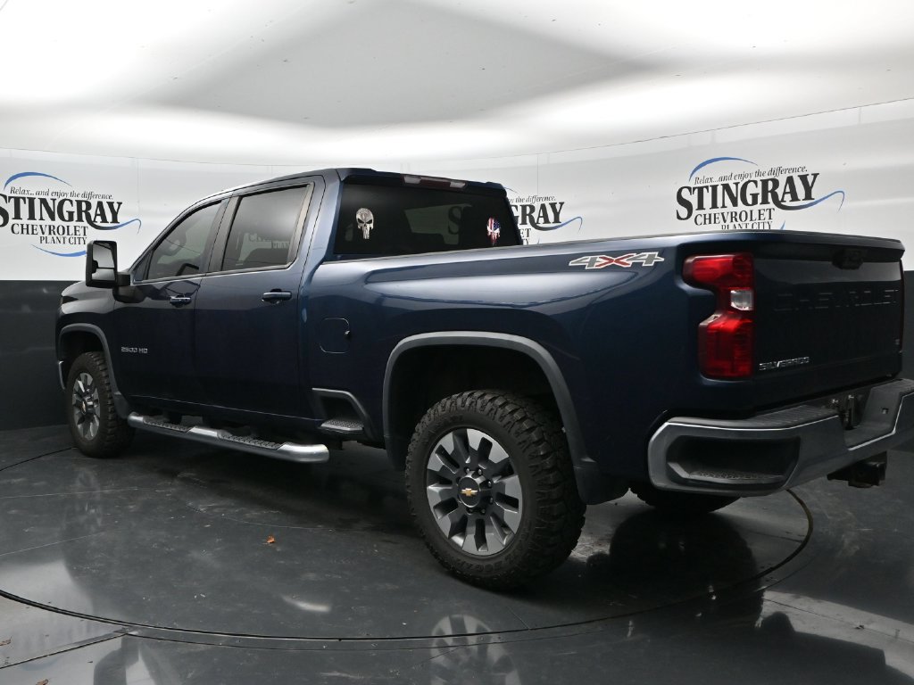 Used 2021 Chevrolet Silverado 2500 LT w/ Convenience Package AWD/4WD image 5