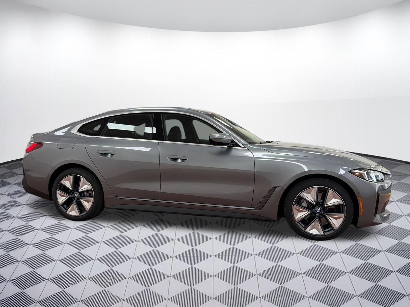 Used 2026 BMW i4 xDrive40i w/ Premium Package AWD/4WD image 8