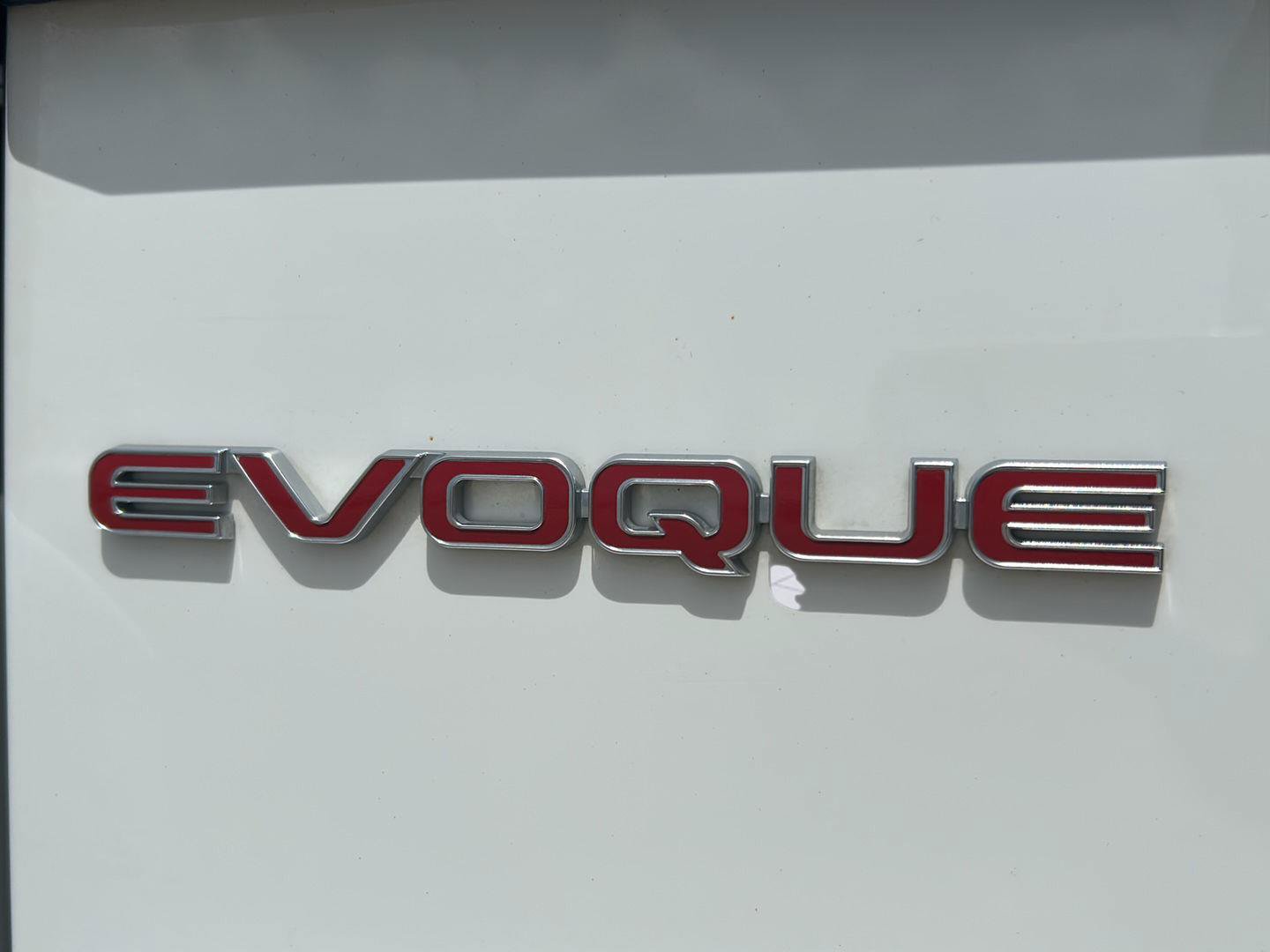 Used 2019 Land Rover Range Rover Evoque HSE Dynamic AWD/4WD image 28