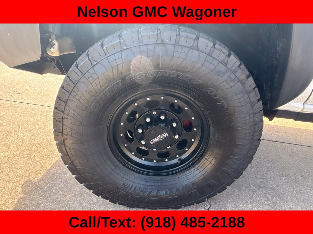 Used 2004 Chevrolet Silverado 3500 4x4 Crew Cab w/ Heavy-Duty Power Package image 14