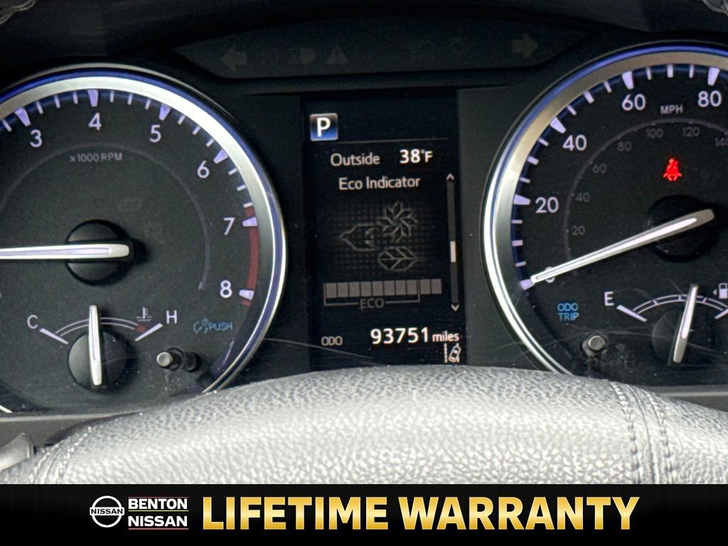 Used 2019 Toyota Highlander XLE image 17