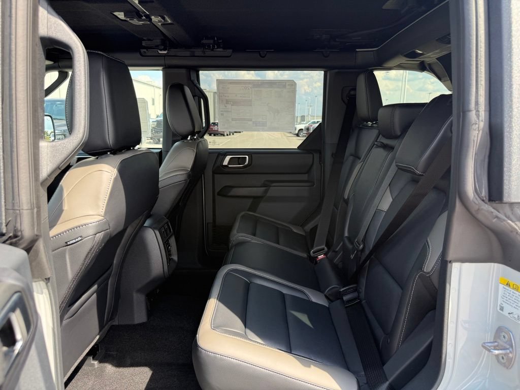 New 2026 Ford Bronco Outer Banks AWD/4WD image 10