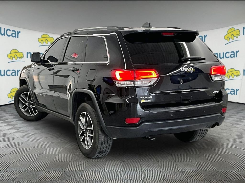 Used 2020 Jeep Grand Cherokee Laredo w/ Quick Order Package 2BN North AWD/4WD image 4