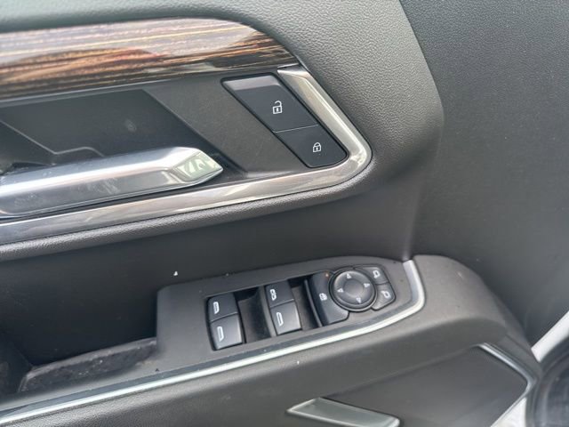 Used 2024 GMC Sierra 1500 Elevation image 13