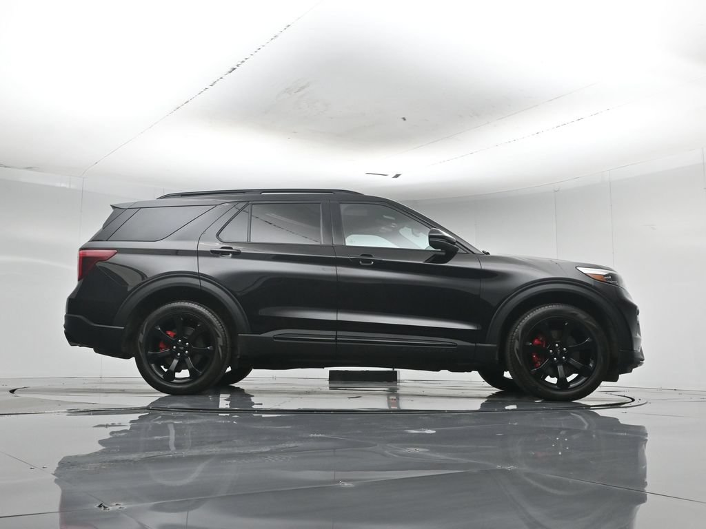 Certified 2023 Ford Explorer ST w/ Equipment Group 401A AWD/4WD image 56