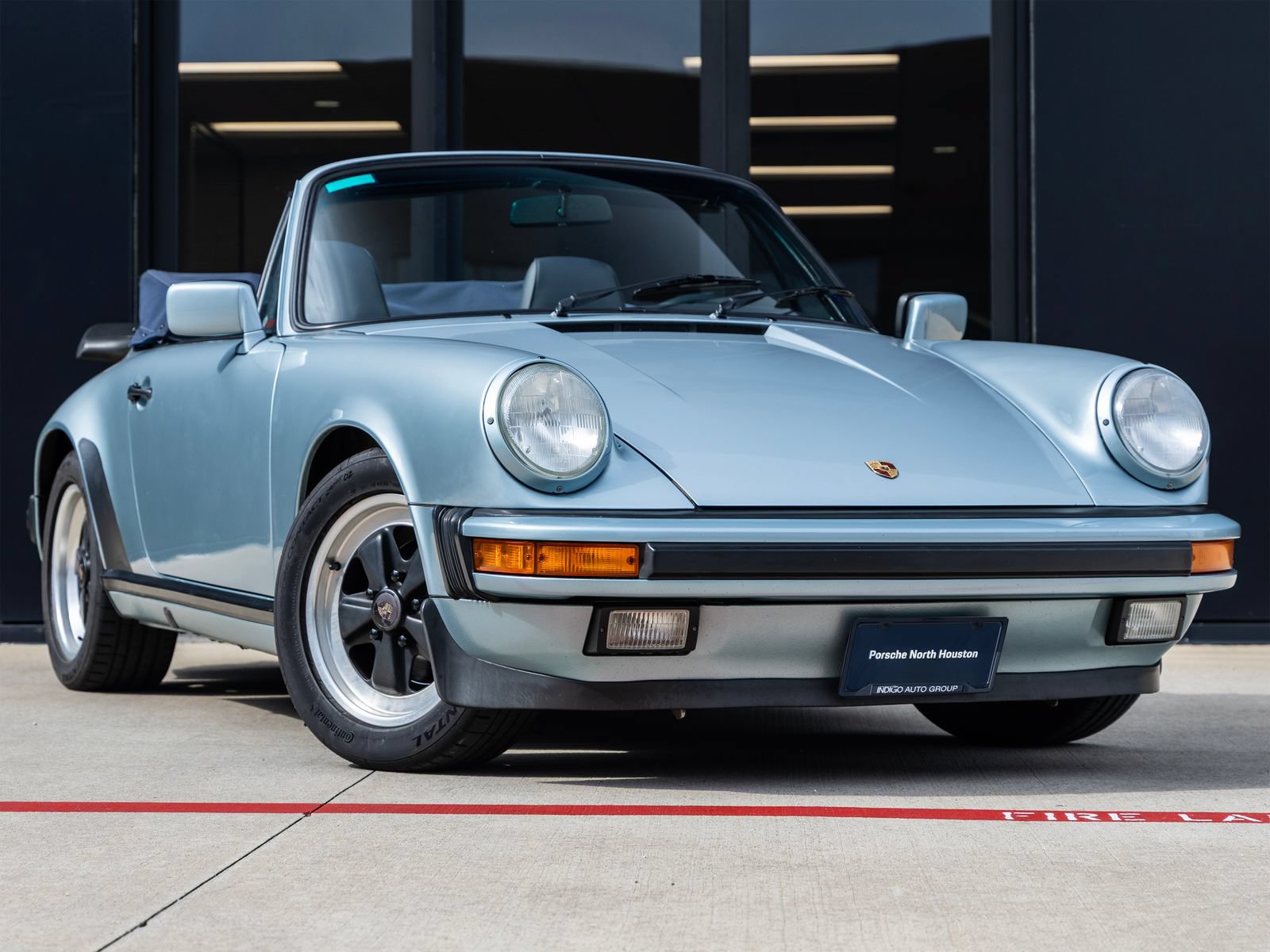 Used 1988 Porsche 911 Carrera RWD image 6