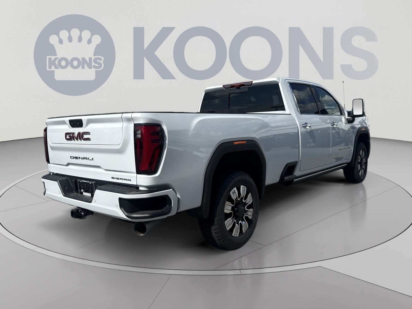 New 2026 GMC Sierra 3500 Denali w/ Denali Reserve Package AWD/4WD image 7