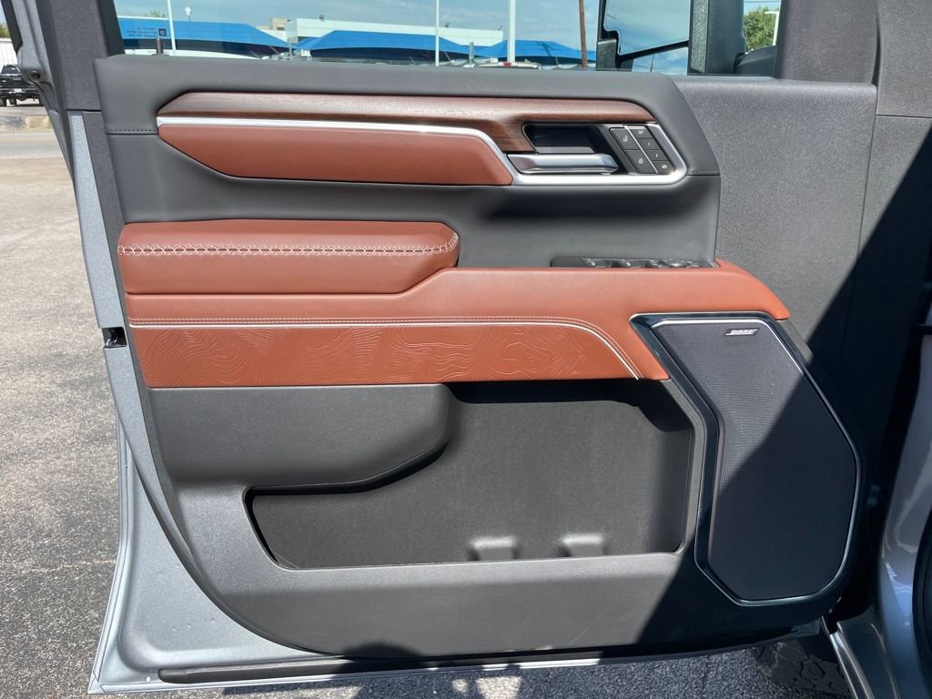 New 2026 GMC Sierra 2500 Denali Ultimate image 10