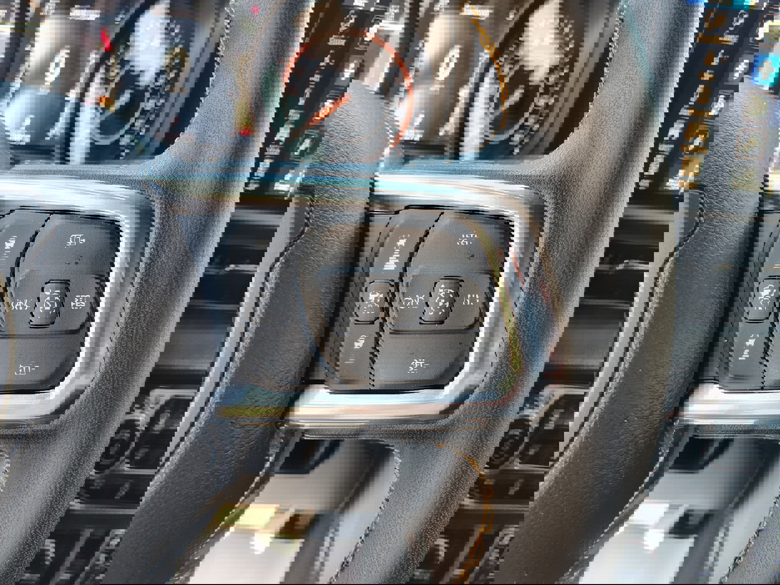 Certified 2024 Jeep Wrangler Sahara w/ Technology Group image 26