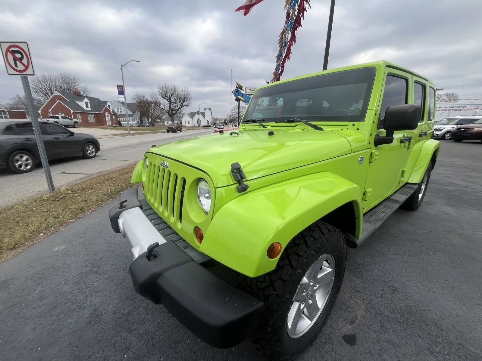 Used 2012 Jeep Wrangler Unlimited Sahara w/ Connectivity Group image 1