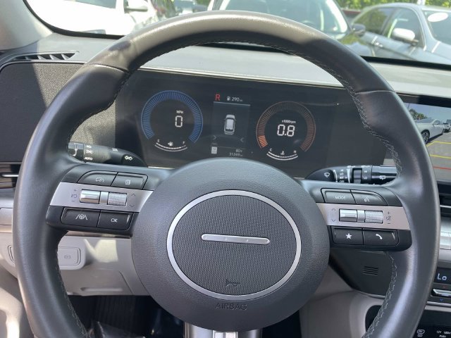 Used 2025 Hyundai Kona SEL AWD/4WD image 27