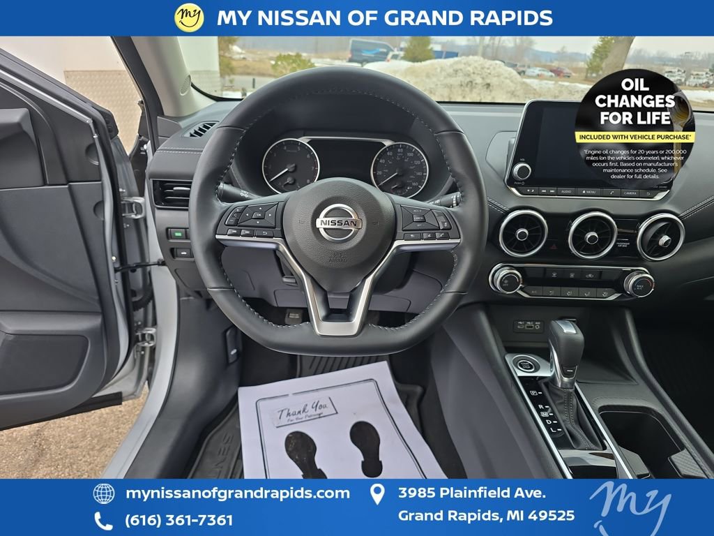 Used 2022 Nissan Sentra SV w/ Trunk Package image 23