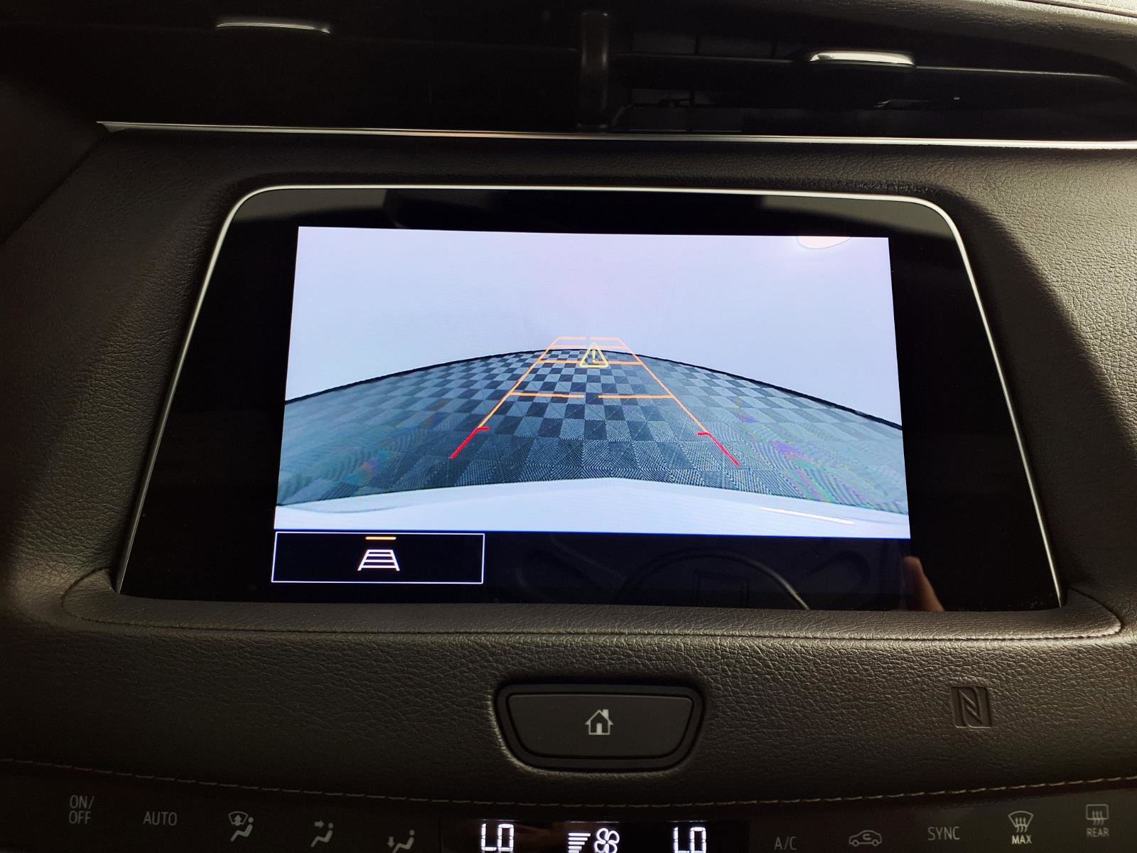 Used 2021 Cadillac XT4 Premium Luxury FWD image 19
